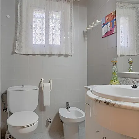 Apartment En Primera Linea De Playa. *